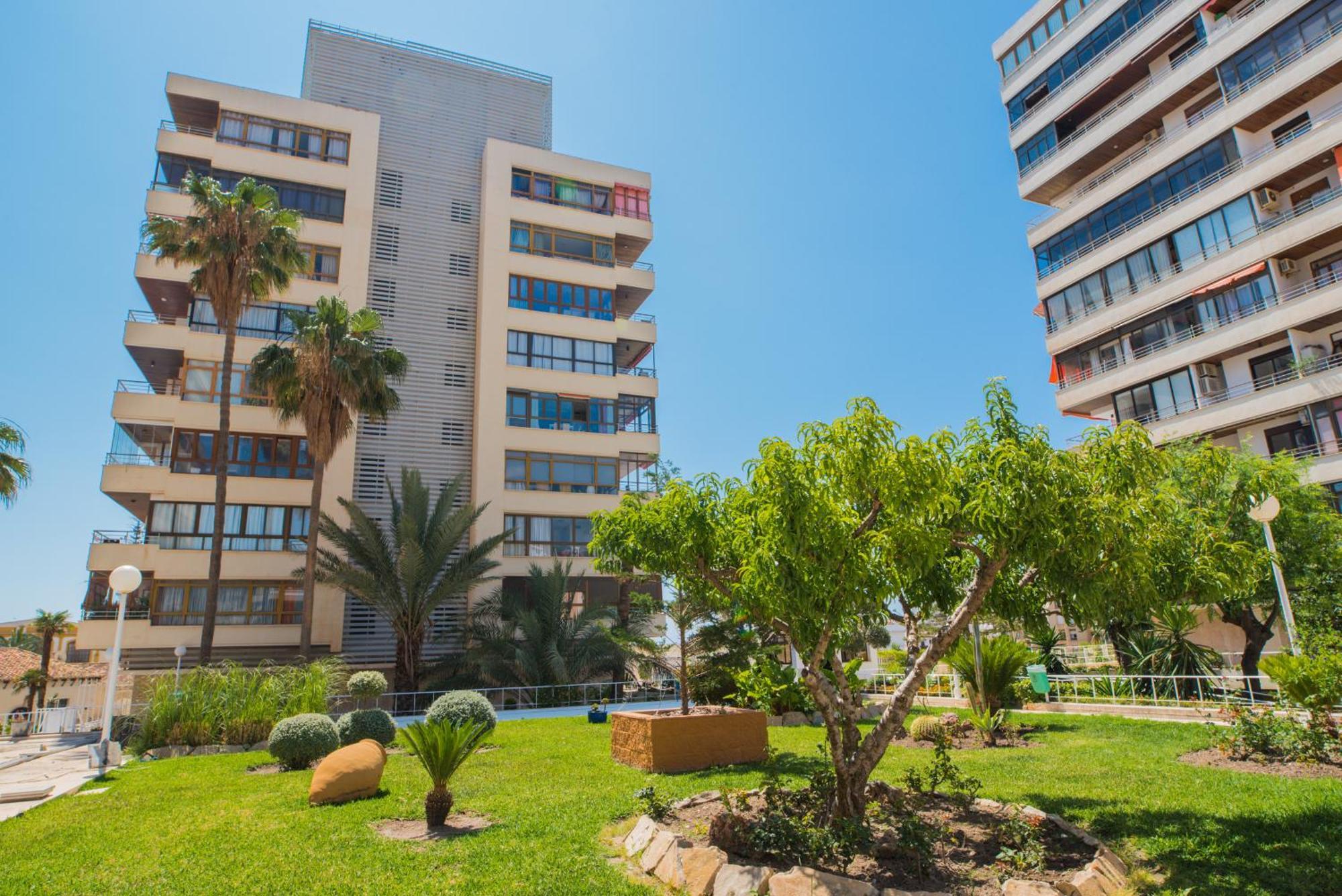 Nogalera Party&Beach Select Torremolinos Luaran gambar